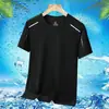 Camiseta de Seda de Gelo Masculina Manga Curta Verão Malha Fina Respirável Roupa Superior Outdoor Tamanho Plus Fitness Secagem Rápida Roupas