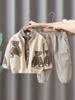 5857 Conjunto Cardigã de Urso Infantil 2026 Novo Outono e Primavera Roupa Estilosa Camisa de Manga Longa para Meninos Conjunto de Três Peças de Outono