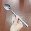 Colher Principal para Refeição em Aço Inoxidável Doméstica com Cabo Longo Colher para Comer Arroz Colher de Sopa Simples Multiúso Colher de Refeição para Cantina de Estudantes
