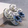 Zapatos Deportivos para Niñas 2026 Primavera/Otoño Estilo Nuevo Hebilla Giratoria Zapatos de Arroyo para Exteriores Infantiles Malla Transpirable Suela Suave Zapatos para Correr