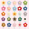 Flores Pompons Atacado em Estoque, Flores de Crochê em Lã, Acessórios para Penteados DIY, Broches para Roupas Feitos à Mão, Materiais Puros Feitos à Mão