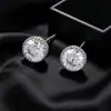 Pendientes Xuping geométricos con montura redonda, hechos de aleación de cobre, diseño de moda, simple y clásico, adecuados para el uso diario y fáciles de combinar con varios atuendos; un accesorio popular transfronterizo