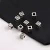 Plata Antigua Cuadrada Mini Cara Sonriente Agujero Grande Separador Cuentas Sueltas Accesorios de Cuentas Material para Pulsera de Cuerda con Cuentas Hecha a Mano DIY Collar