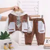 Conjunto de Tres Piezas con Sudadera con Capucha y Letras, Chaleco Nuevo Estilo 2026 para Niños, Ropa Infantil Casual Elegante de Manga Larga, Moderna