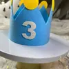 Sombrero de Cumpleaños para Niños ins Celebridad de Internet Corona de Fiesta Personalizada Sombrero para Mascota Ropa para la Cabeza de Bebé Vestimenta para los Cien Días