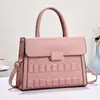 Bolsos Transfronterizos 2024 Primavera Nuevo Elegante Moda Bolso Repujado Bolso de Mujer Alta Calidad Bolso de Hombro Único Bolso Cruzado