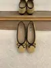 Primer Encuentro: Bailarinas Estilo Frijol Verde de Ji Wanwan con Detalle de Moño de Terciopelo, Zapatos para Mujer Otoño 2026, Perfectos con Faldas