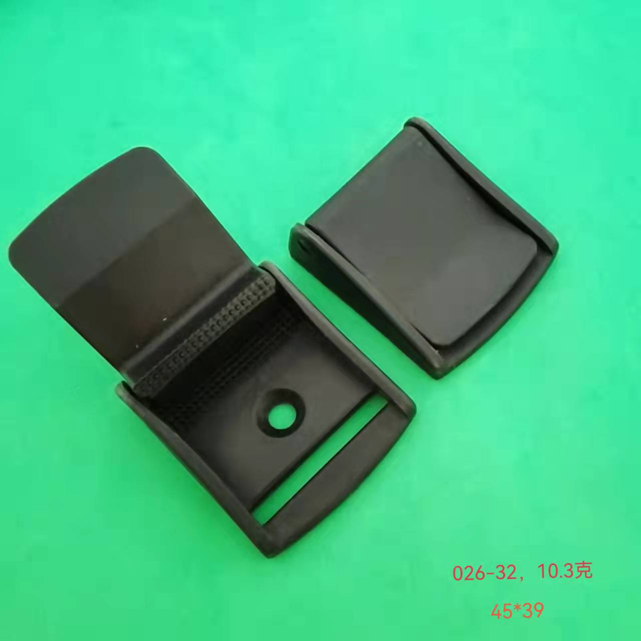 M026-32