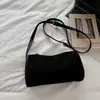 Este ano, as bolsas estilo Boston estão em alta.. Aqui está a coleção de verão de 2026: uma bolsa tiracolo chique e única para mulheres, perfeita para uso casual, apresentando um design cilíndrico