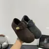 Sapatos Birkenstock Nicho Novo Estilo Sapatos Peludos Sapatos de Algodão Femininos Roupa Externa de Veludo Feminina Quente Versátil Temporada Emagrecimento Outono e Inverno Birkenstock