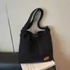 Bolsa Tote Simples de Veludo Cotelê Nova para Mulheres Grande Capacidade Bolsa de Ombro Versátil Estudante Casual Trabalho Cruzada