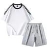 Traje de Tres Rayas para Hombre, Nuevo Estilo de Verano, Camiseta Suelta de Manga Corta, Pantalones de Cinco Cuartos, Conjunto de Dos Piezas, Traje Deportivo y de Ocio para Parejas