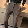 Pantalones de Traje Británico Pantalones Pies Pequeños Vestido Dipper Negocios Flu Yuppie Pantalones Marrón para Hombre