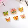 Esperando los mismos accesorios dorados para manualidades esmalte cloisonné mariposa con agujero pasante accesorios de joyería de personalidad creativa