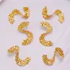 Pendientes Geométricos Retorcidos en Forma de S con Patrón Martillado Mili Chapados en Agua Oro Real de 18 Quilates Estilo Ins Simples y de Moda Pendientes de Cobre