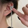 Pendientes pequeños con forma de mariposa y borla con cadena de circonitas para mujer, de verano, sin perforaciones, de nicho, con clip para la oreja de gran sentido y con aspecto de cara.