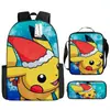 Mochila de bolsillo de dibujos animados transfronteriza, monstruo de bolsillo, sueño del tesoro, elfo bebé, mochila escolar, juego de tres piezas para estudiantes de primaria y secundaria