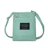 Bolsa para Teléfono Móvil Ins Ligera Simple Cuadrada Pequeña Bolso de Hombro Portátil para Ropa de Trabajo al Aire Libre Bolso Cruzado para Monedas y Labiales de Mujer