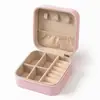Caja de Almacenamiento de Joyería a Prueba de Polvo, Caja de Almacenamiento de Aretes, Pequeña Caja de Embalaje de Joyería de Terciopelo Estilo Chanel, Personalización al por Mayor Personalizado