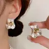 Vintage Personalidade Simples Temperamento Nobre Único Moda Metal Phoenix Flor Nicho Design All-match Brincos para Mulheres