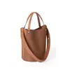 Bolso para Suegra Estilo Japonés de Cuero RPET, Bolso Cubo Transfronterizo de Cuero RPET, Fábrica de Personalización de Bolsos de Tendencia Nacional para Ropa de Trabajo