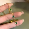 Pulseira Quadrada Verde de Zircônia Banhada a Ouro Real Pulseira Geométrica Retro de Alta Qualidade Pulseira Elegante de Luxo Discreto para Mulheres