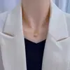 Collar de Mariposa Gota de Agua Helada para Mujer, Elegante y Lujoso, Diseño Único, Regalo para Mejores Amigas y Compañeras de Clase, Cadena para Clavícula