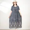 Vestido de Verão de Algodão e Seda Estampado de Alta Qualidade e Elegante para Mulheres, Comprimento Médio, Moderno e Estiloso, Modelo Soltinho para Festas com Barra Larga
