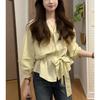 Camisa de Cuello en V a la Moda Estilo Francés para Mujer 2026, Nuevo Diseño de Otoño, Ceñida a la Cintura, Blusa Adelgazante, Top de Manga Larga
