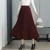 Saia Plissada de Lã da Moda Saia Feminina Nova Outono e Inverno 2024 Cintura Alta Saia Evasê Casual Grande Balanço Comprimento Médio