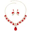 Conjunto de joyería de collar y pendientes de flor de gota de agua de moda europea y americana, accesorios para mujer de fiesta nupcial, vestido con piedra preciosa de cristal