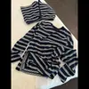 Pijama de camiseta a rayas blancas y negras estilo coreano para mujer, conjunto de ropa de casa de verano puro y sexy con manga larga y shorts, se puede usar afuera