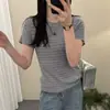 Camiseta de Punto Rayada de Verano para Mujer 2026 Nuevo Estilo Corto Único y Hermoso Top de Manga Corta para Mujeres Bajitas
