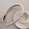 Romance de Primavera ~ Color Sólido Etiqueta Dorada Diadema para la Parte Superior de la Cabeza de Cráneo Alto para Mujer para Salir Joker Presión Diadema 2025 Nuevos Accesorios para el Cabello
