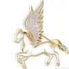 2026 Nuevo Broche de Caballo Hueco con Circonita Diseño de Nicho Versátil Lujo Ligero Accesorio de Pin de Nicho