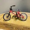 Criativo Desenho Animado Dedo Bicicleta Simulação Modelo de Bicicleta Chaveiro Bicicleta Carro Brinquedo Pequeno Presente Atacado