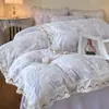 Propriedade do Sul da França Princesa Francesa Floral Embossed Veludo Leite Conjunto de Quatro Peças Inverno Aconchegante Espesso Lã Roupa de Cama para Meninas