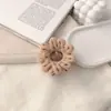 Escape Head Rope de Princesa Outono e Inverno Pelúcia Macarrão de Espuma Anel de Cabelo Intestino Grosso Bola Baixa para Rabo de Cavalo Senso Avançado Corda de Cabelo de Tendão de Borracha Acessórios de Cabelo