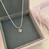 Colar Geométrico com Laço Rosa Doce da Moda, Corrente de Clavícula Exquisita e Versátil, Gargantilha com Pingente Coração para Mulheres
