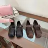 Zapatos Mary Jane de Nicho Estilo Francés para Mujer, Nuevo Modelo Primavera 2026, Punta de Nariz de Cerdo, Correa Única, Zapatos Planos de Ballet Poco Profundos
