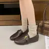 Estilo Old Money Otoño 2026 Zapatos Pequeños de Cuero Slip-ons Correa de Cuero Retro Mocasines de Tacón Oculto Para Mujer Suela Suave Hebilla Moda