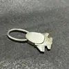 Llavero de metal aleación de zinc colgante de avión abridor de botellas en blanco doble cara transferencia térmica patrón láser