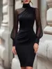 Vestido de malha patchwork estilo europeu e americano 2026, vestido justo bodycon de gola alta com manga lanterna, vestido de noite para mulheres