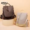 2025 nueva moda bolso de hombro para dama marea gran capacidad ligero antirrobo mochila de viaje comercio exterior bolsa al por mayor mujeres