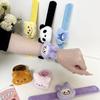 Anillo de peluche de dibujos animados para niños, pulsera decorativa DIY, bonito anillo de mano para muñeca, regalo pequeño