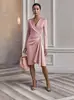 Vestido de manga comprida liso com decote V acinturado, nova moda outonal, crossover, transfronteiriço Europa e América, Amazon, para mulheres.
