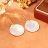 Pendientes Retro Estilo Hong Kong de Nácar Natural, Lujo Accesible, Gama Alta, Sencillos Elegantes, Ganchos para Oreja, Pendientes de Moda Exquisitos y Versátiles para Mujeres
