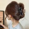Pinza para el pelo de alta gama estilo coreano, pinza para el pelo de color block de dibujos animados para la parte trasera de la cabeza, pinza de tiburón grande versátil 2026 nueva para mujer
