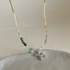 ¡¡¡Súper lindo!!! Collar Colgante Perro Globo M&M Rojo para Mujer, Nuevo Accesorio de Cadena para Suéter de Alta Gama Otoño e Invierno 2025
