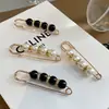 Broche de Perla Antirreflejos Sentido Avanzado Nicho Hebilla de Cintura para Pantalones de Mujer Artefacto para la Cintura Pin de Accesorios Fijos para Ropa